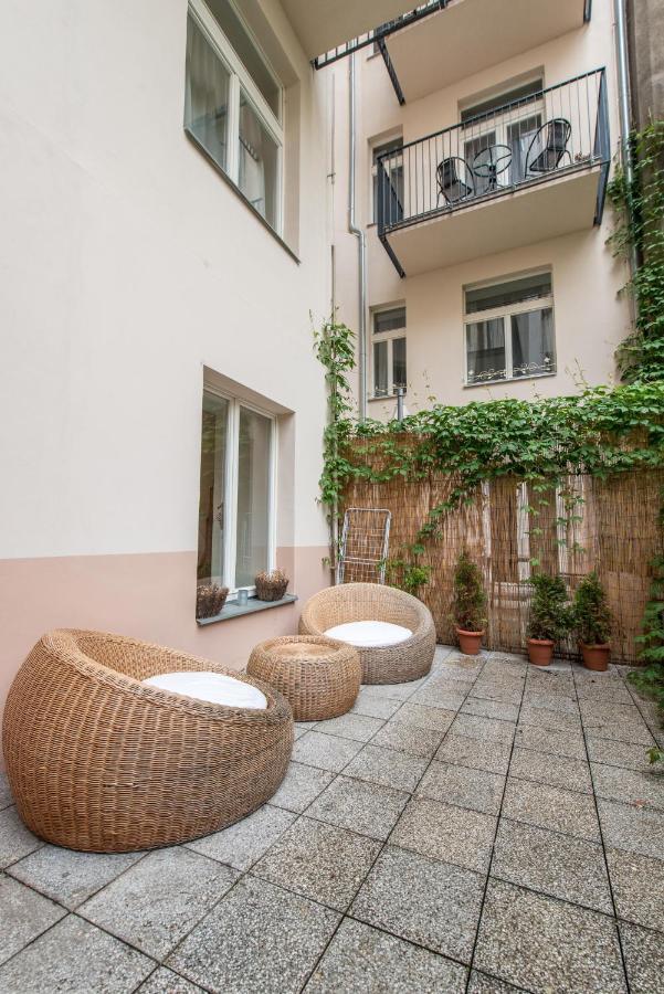 Quiet Apartment In The City Center With Own Terrace 프라하 외부 사진